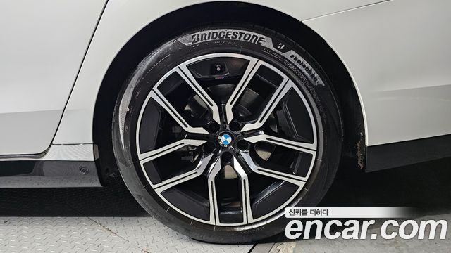 BMW 7 Series (G70) 2024