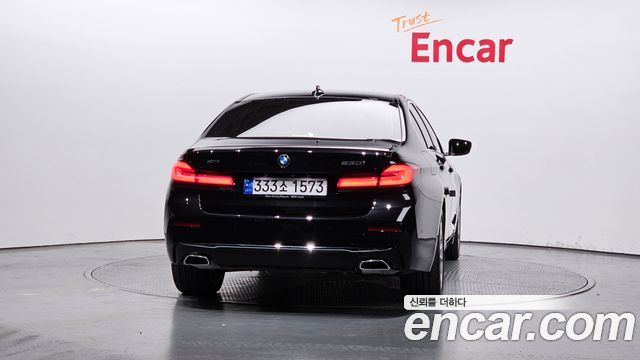 BMW 5 Series (G30) 2023