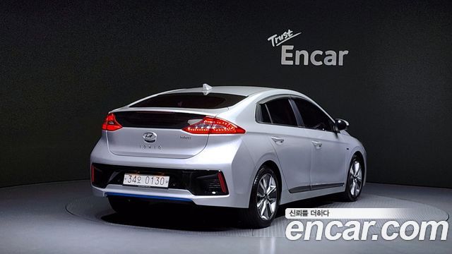 Hyundai ИОНИК Гибрид 2016