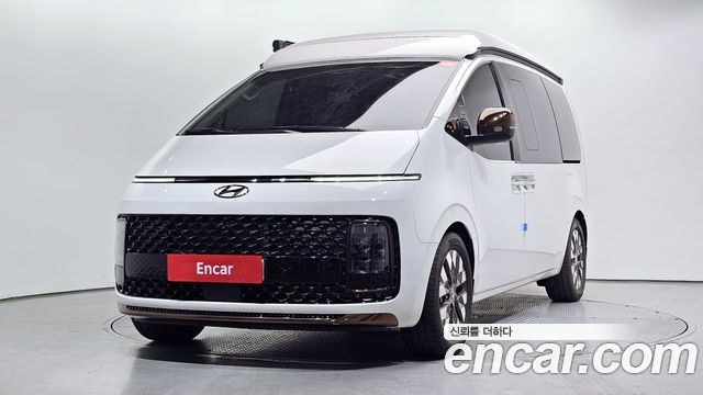 Hyundai Стария 2023