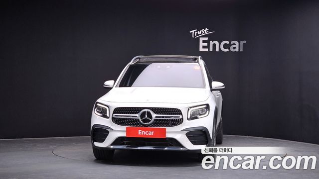Mercedes-Benz GLB-класс X247 2023