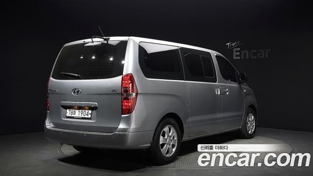 Hyundai Grand Starex 2019