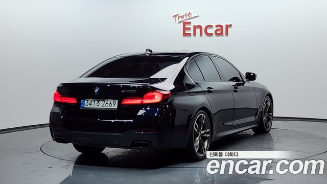 BMW 5 серия (G30) 2021