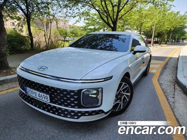 Hyundai Grandeur Hybrid (GN7) 2023