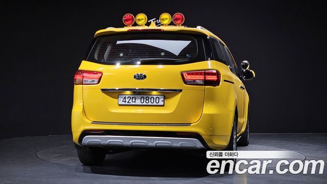 Kia Carnival 2016