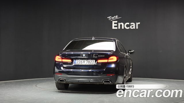 BMW 5 серия (G30) 2022