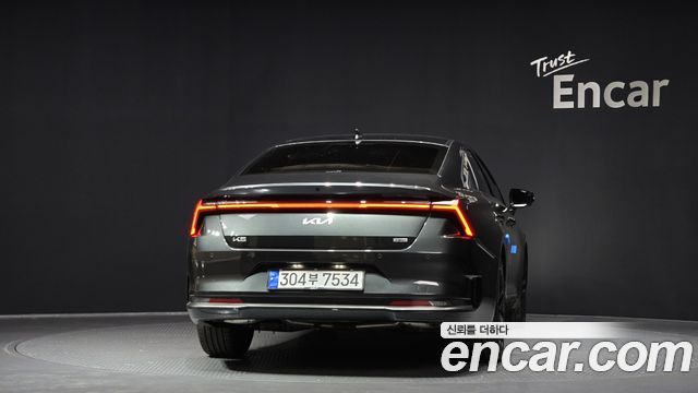 Kia Новый гибрид K8 2025