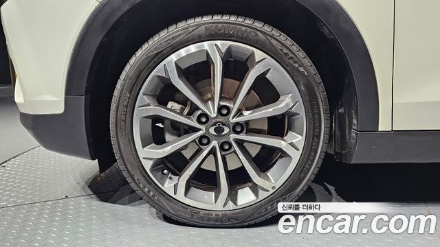 KG Mobility (Ssangyong) Тиволи броня 2018