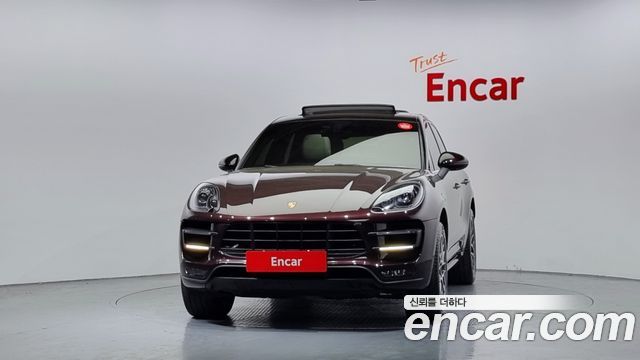 Porsche Макан 2016