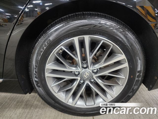 Hyundai Grandeur IG 2018