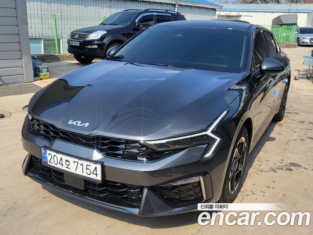 Kia Новый K5 третьего поколения 2025