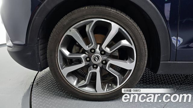 KG Mobility (SsangYong) Tivoli 2016