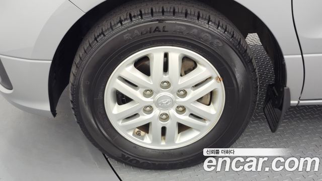 Hyundai Grand Starex 2018