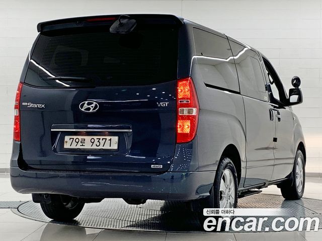 Hyundai Grand Starex 2016