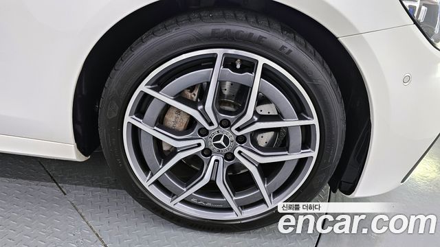 Mercedes-Benz Е-Класс W213 2023