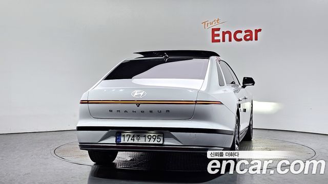 Hyundai Grandeur Hybrid (GN7) 2023