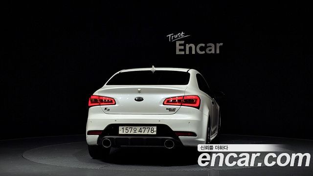 Kia купе K3 2017