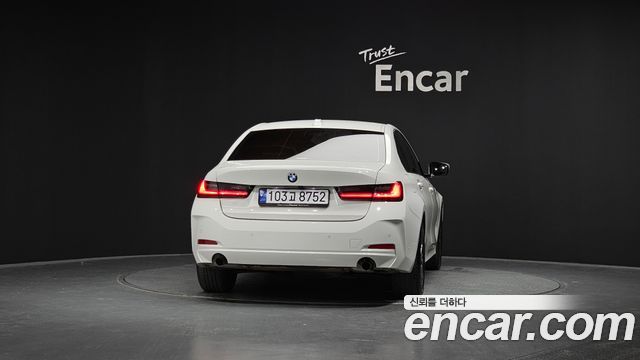 BMW 3 серия (G20) 2024