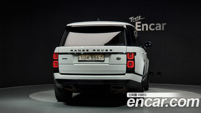 Land Rover Рендж Ровер 4 поколения. 2017