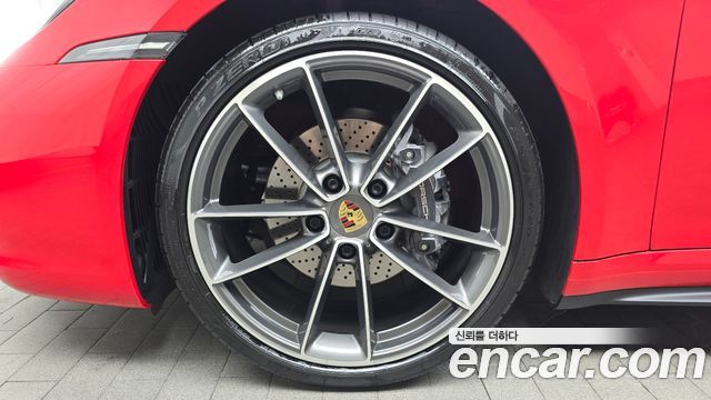 Porsche 911 (992) 2021