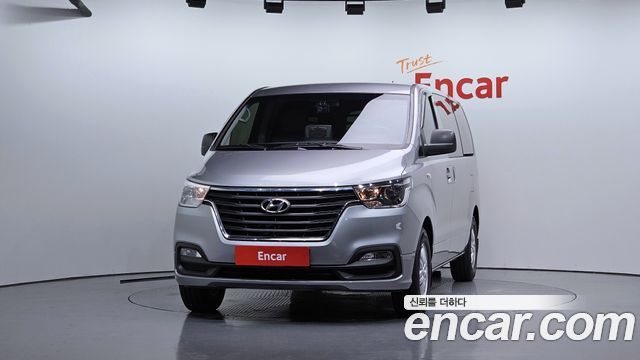 Hyundai Grand Starex 2021
