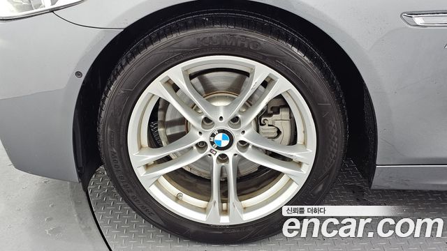 BMW 5 Series (F10) 2016