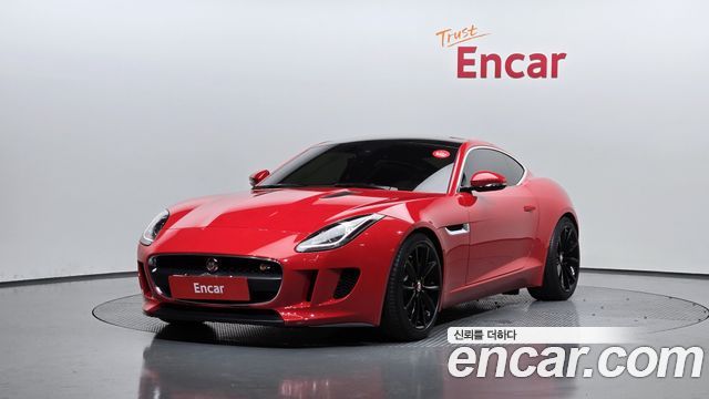 Jaguar F-ТИП 2016