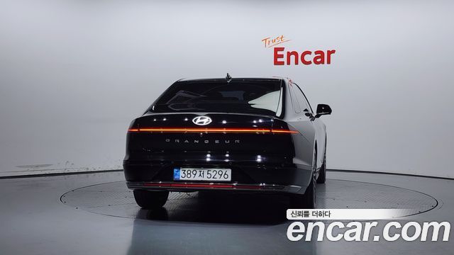 Hyundai Грандеур Гибрид (GN7) 2023