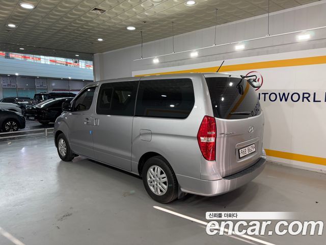 Hyundai Grand Starex 2016