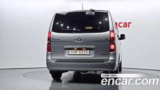 Hyundai Grand Starex 2018