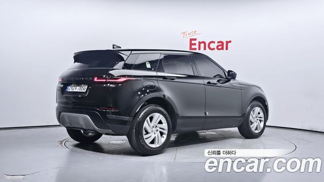 Land Rover Рендж Ровер Эвок 2 поколения. 2024