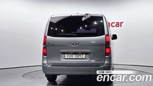 Hyundai Grand Starex 2019