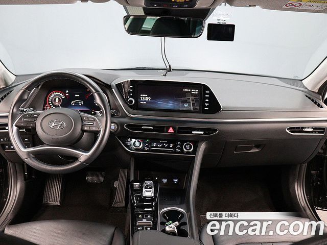 Hyundai Соната Гибрид (DN8) 2022
