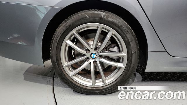 BMW 5 серия (G30) 2018