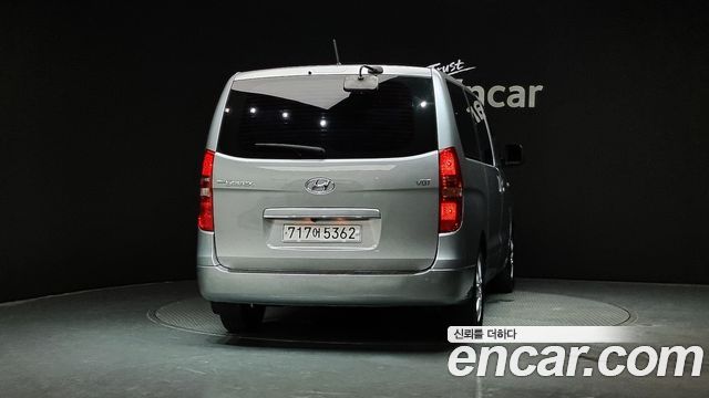 Hyundai Grand Starex 2019