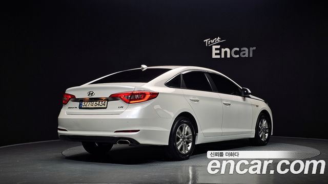 Hyundai Sonata YF 2016