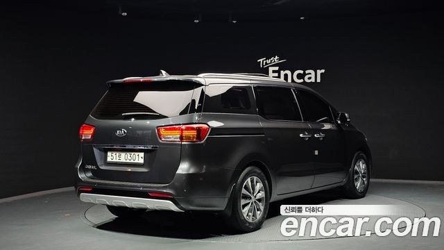 Kia Совершенно новый карнавал 2016