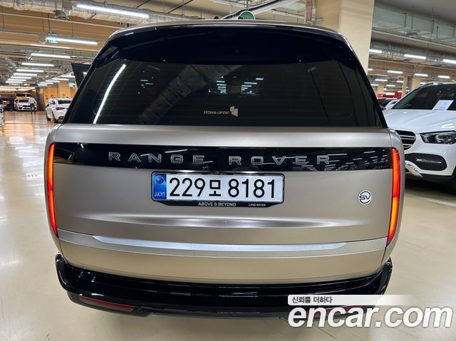 Land Rover Рендж Ровер 5 поколения. 2023