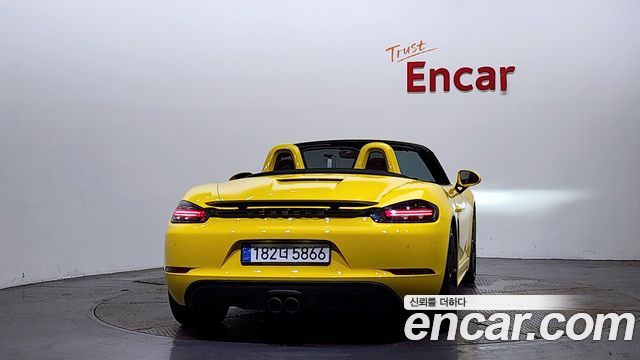 Porsche 718 бокстер 2017