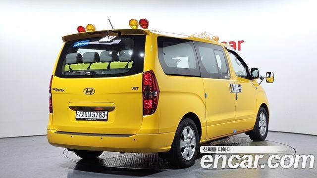 Hyundai Grand Starex 2018