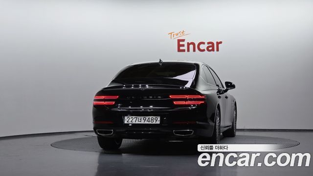 Genesis G80 (РГ3) 2023