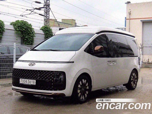 Hyundai Staria 2024