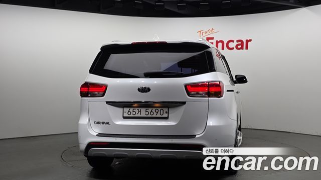 Kia Carnival 2017