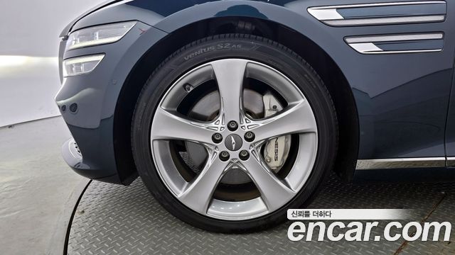 Genesis G80 (RG3) 2021