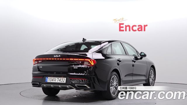 Kia K5 Гибрид 3-го поколения 2023