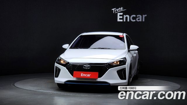 Hyundai ИОНИК Hybrid 2016