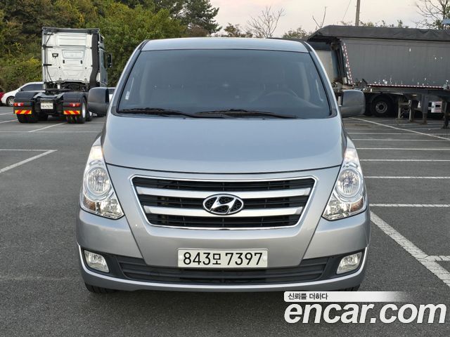 Hyundai Grand Starex 2017