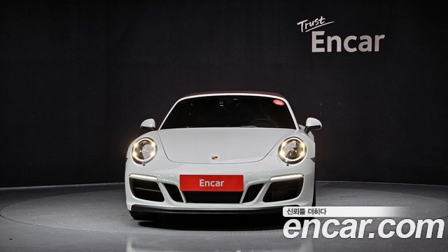 Porsche 911 2018
