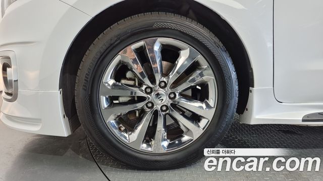 Kia Совершенно новый карнавал 2018