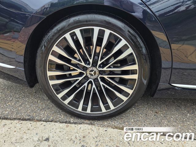 Mercedes-Benz S-Класс W223 2023